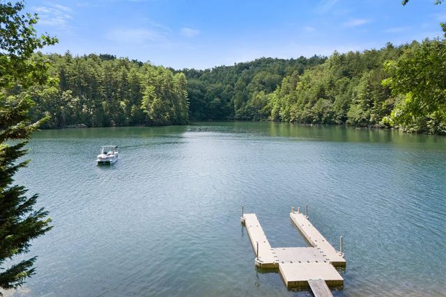 214 Cross Creek Trail, Robbinsville, NC 28771