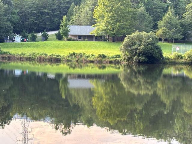 214 Cross Creek Trail, Robbinsville, NC 28771