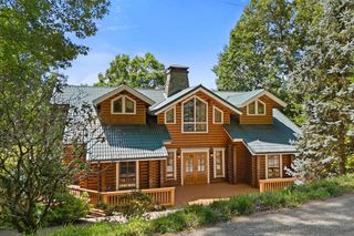 214 Cross Creek Trail, Robbinsville, NC 28771