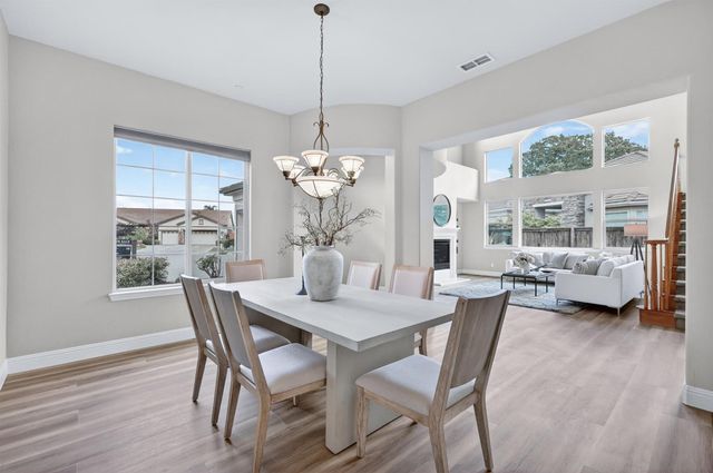503 Lohse Ct, Lincoln, CA 95648