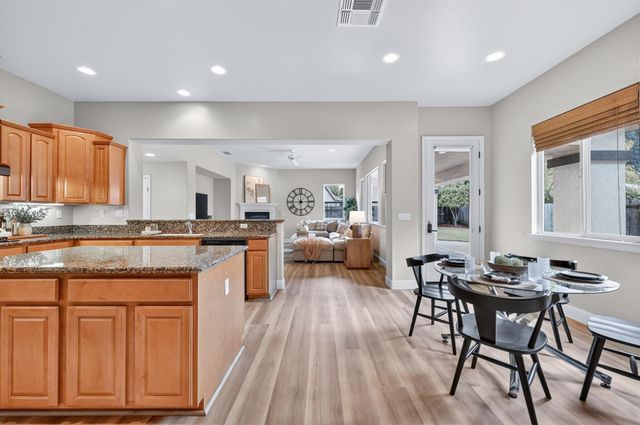 503 Lohse Ct, Lincoln, CA 95648