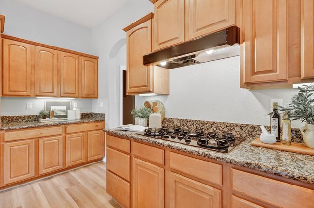 503 Lohse Ct, Lincoln, CA 95648
