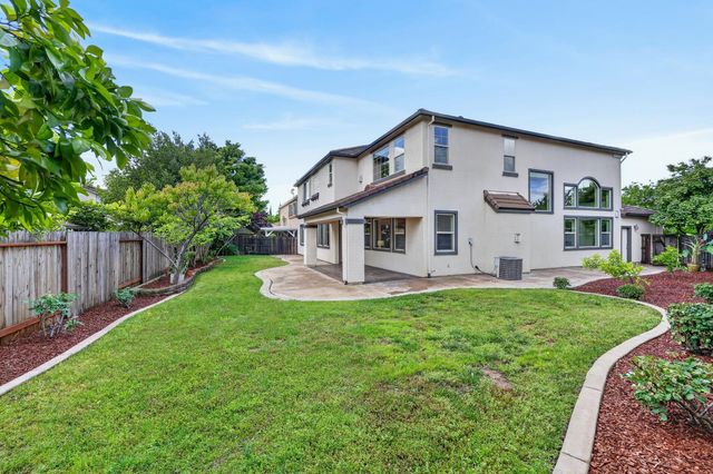 503 Lohse Ct, Lincoln, CA 95648