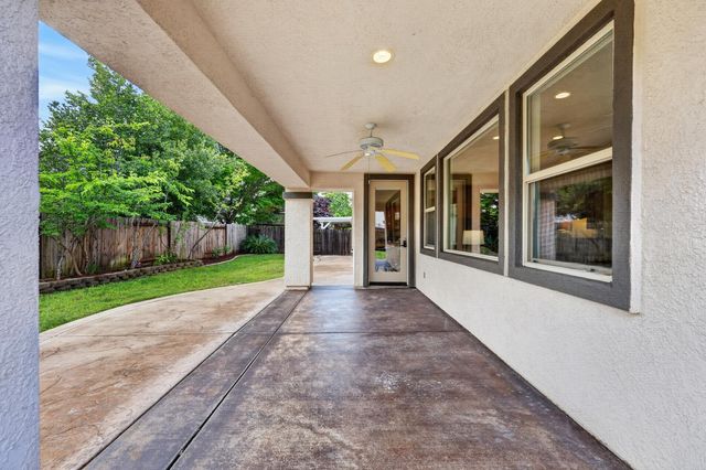 503 Lohse Ct, Lincoln, CA 95648