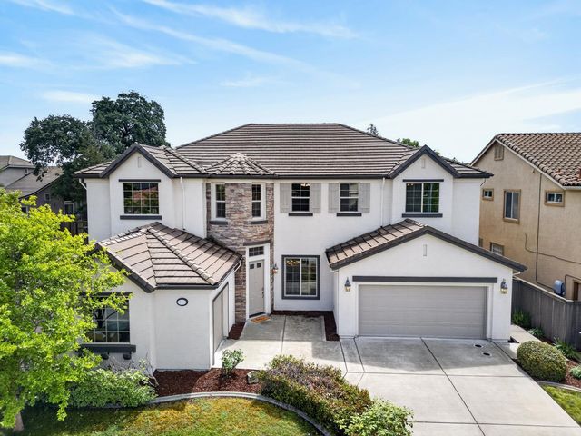 503 Lohse Ct, Lincoln, CA 95648