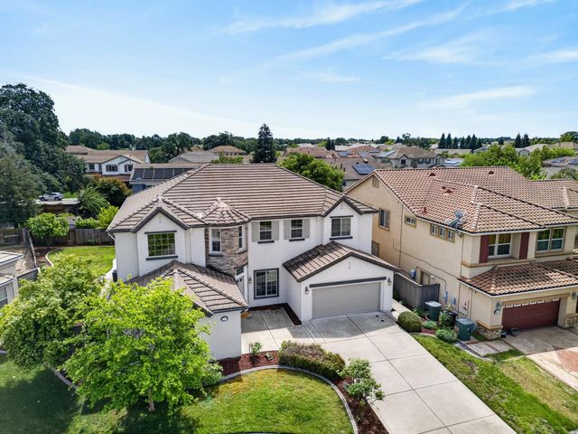 503 Lohse Ct, Lincoln, CA 95648