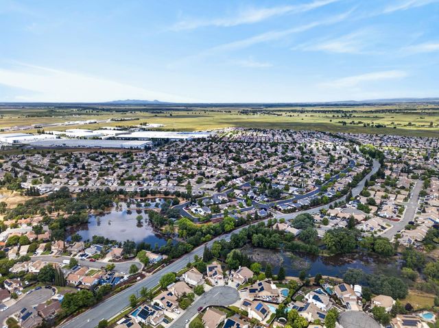 503 Lohse Ct, Lincoln, CA 95648