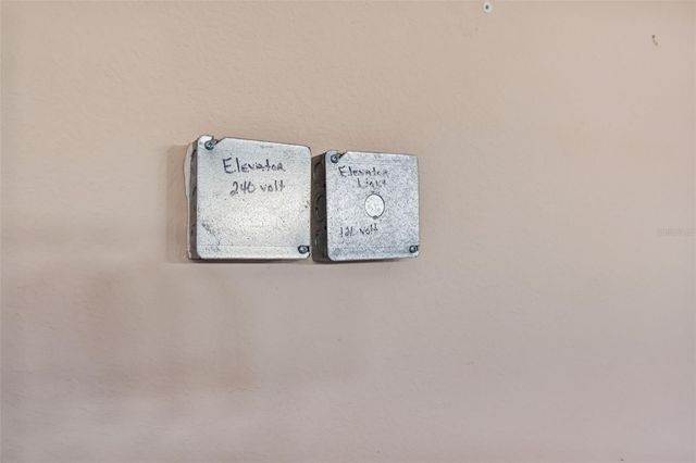 2630 GRAND LAKESIDE DRIVE, Palm Harbor, FL 34684