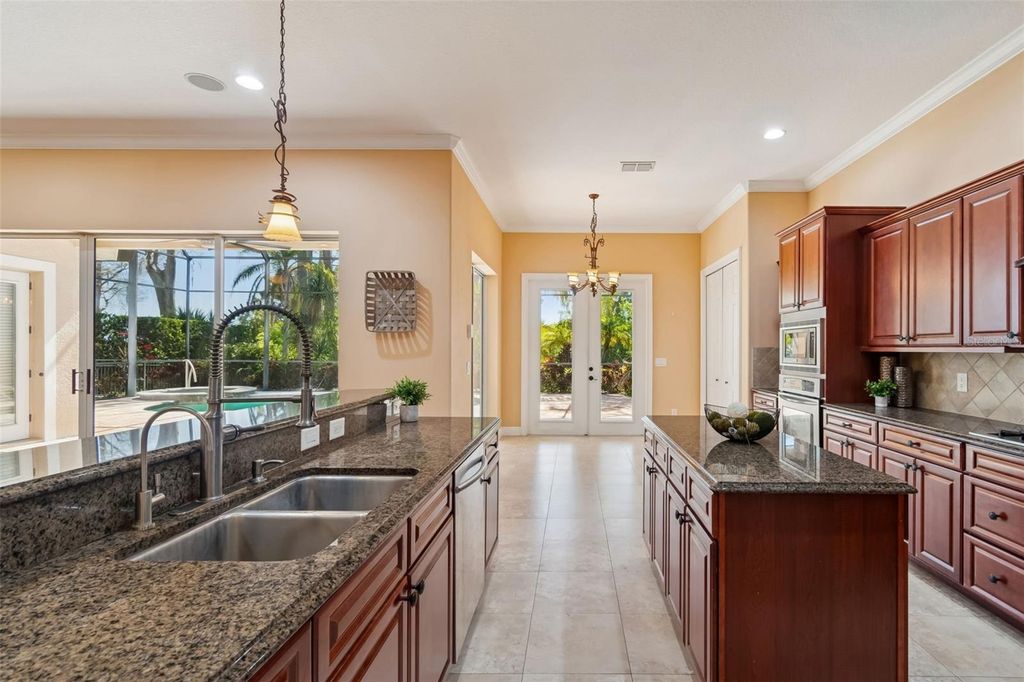 Image 18 of property listing at 2630 GRAND LAKESIDE DRIVE, Palm Harbor, FL 34684