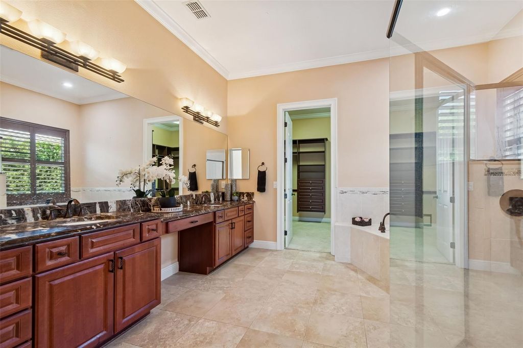 Image 32 of property listing at 2630 GRAND LAKESIDE DRIVE, Palm Harbor, FL 34684