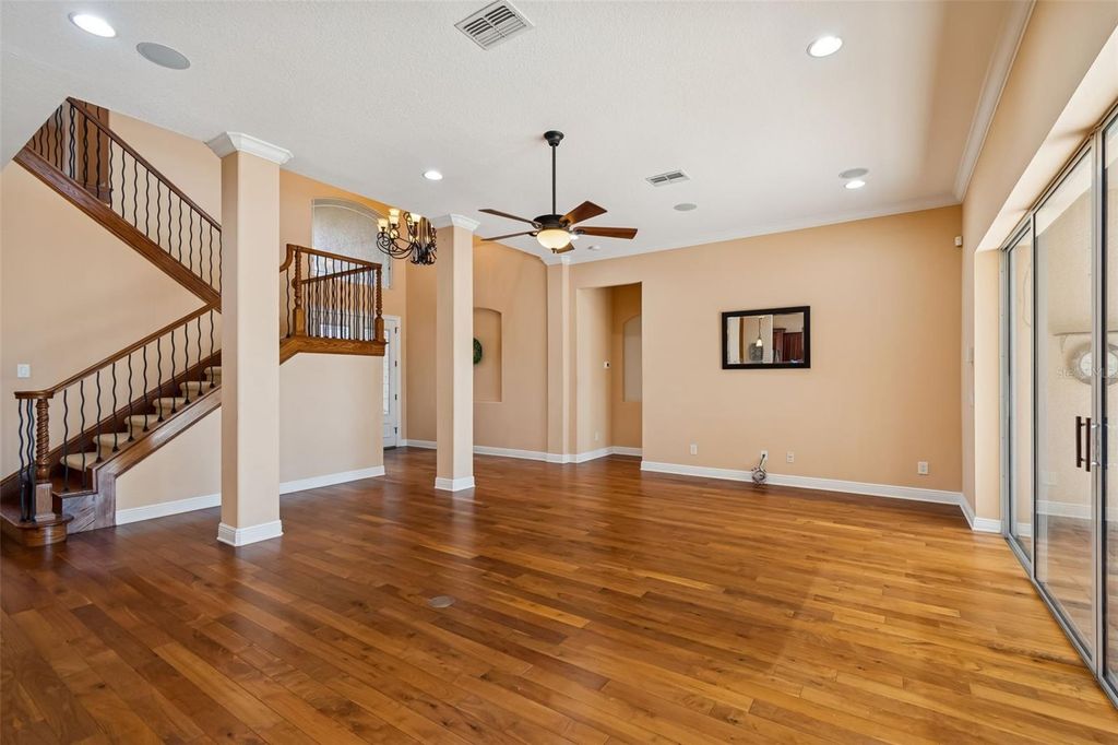 Image 10 of property listing at 2630 GRAND LAKESIDE DRIVE, Palm Harbor, FL 34684