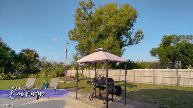 4530 Underwood DR, Fort Myers, FL 33905