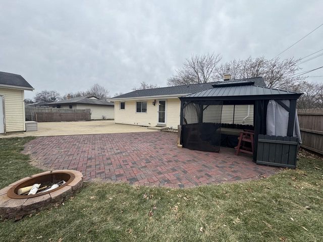 1507 Minor LANE, Waukesha, WI 53189