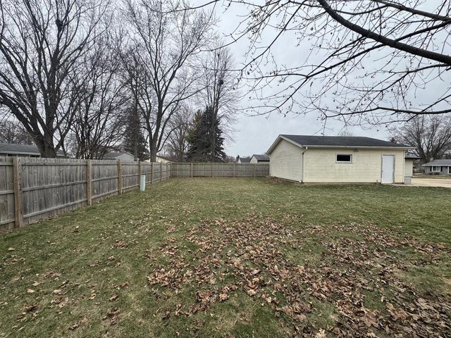 1507 Minor LANE, Waukesha, WI 53189