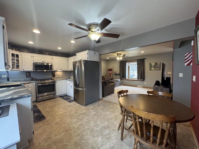 1507 Minor LANE, Waukesha, WI 53189