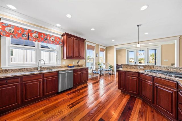 1597 Rivertowne Country Club Drive, Mount Pleasant, SC 29466