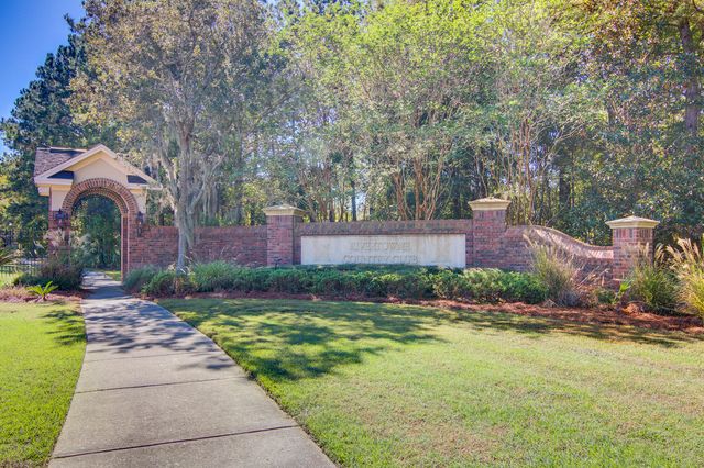 1597 Rivertowne Country Club Drive, Mount Pleasant, SC 29466