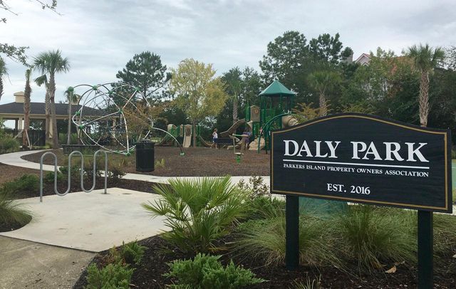 1597 Rivertowne Country Club Drive, Mount Pleasant, SC 29466