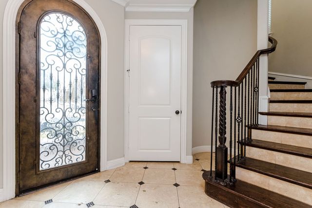 3817 Bowser Avenue C, Dallas, TX 75219