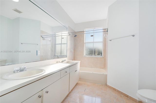 27433 SW 137th Court 1, Homestead, FL 33032