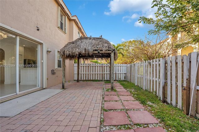 27433 SW 137th Court 1, Homestead, FL 33032