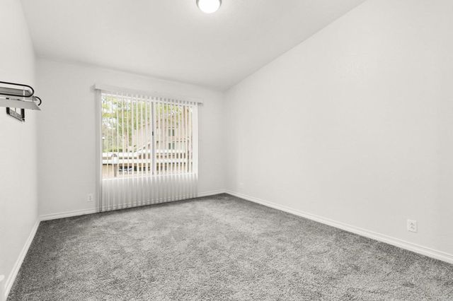 11525 Fury Ln 96, El Cajon, CA 92019