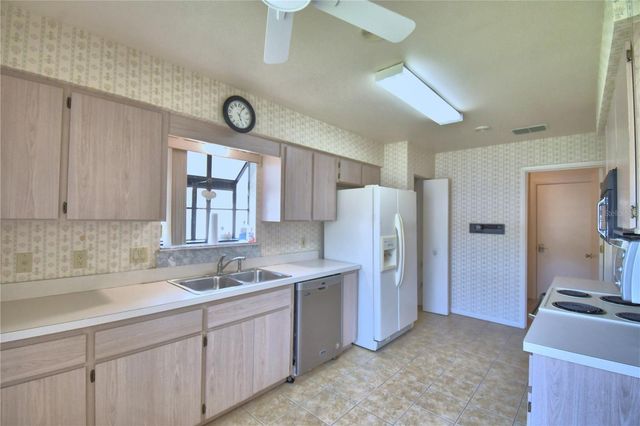 4828 SQUIRE HOLLOW DRIVE, Lakeland, FL 33811