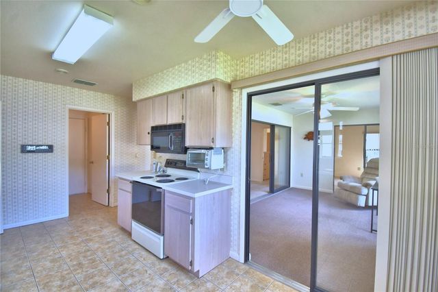 4828 SQUIRE HOLLOW DRIVE, Lakeland, FL 33811