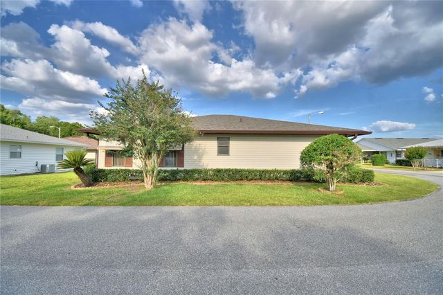 4828 SQUIRE HOLLOW DRIVE, Lakeland, FL 33811