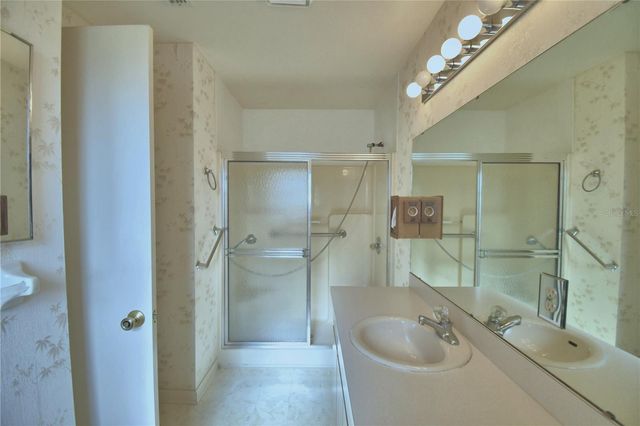 4828 SQUIRE HOLLOW DRIVE, Lakeland, FL 33811