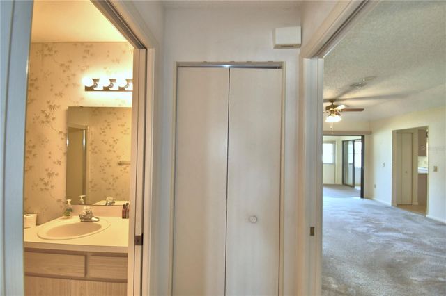 4828 SQUIRE HOLLOW DRIVE, Lakeland, FL 33811