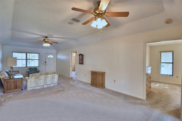 4828 SQUIRE HOLLOW DRIVE, Lakeland, FL 33811