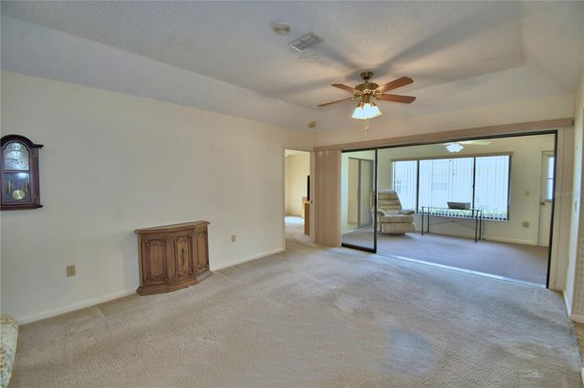 4828 SQUIRE HOLLOW DRIVE, Lakeland, FL 33811