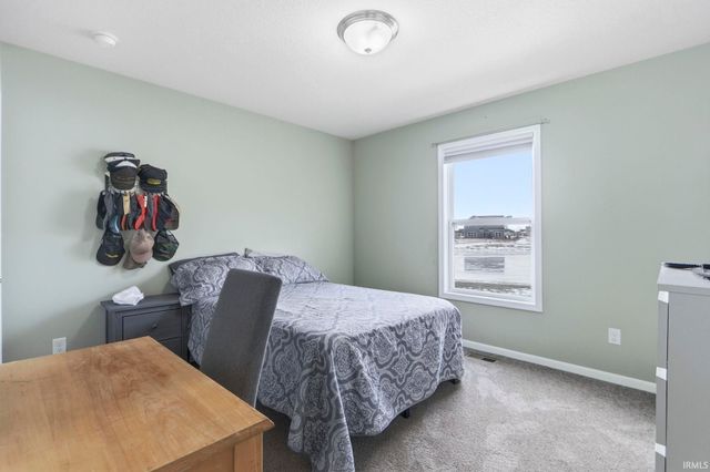 3810 Victoria Lakes Court, New Haven, IN 46774