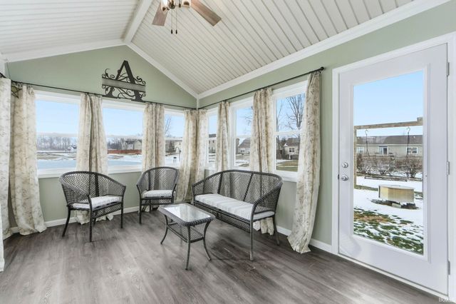 3810 Victoria Lakes Court, New Haven, IN 46774