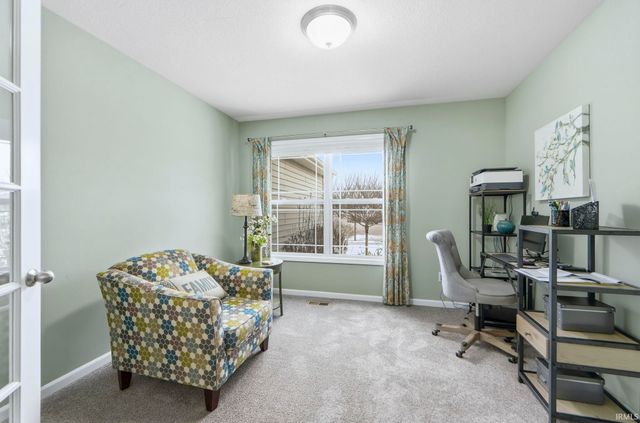 3810 Victoria Lakes Court, New Haven, IN 46774