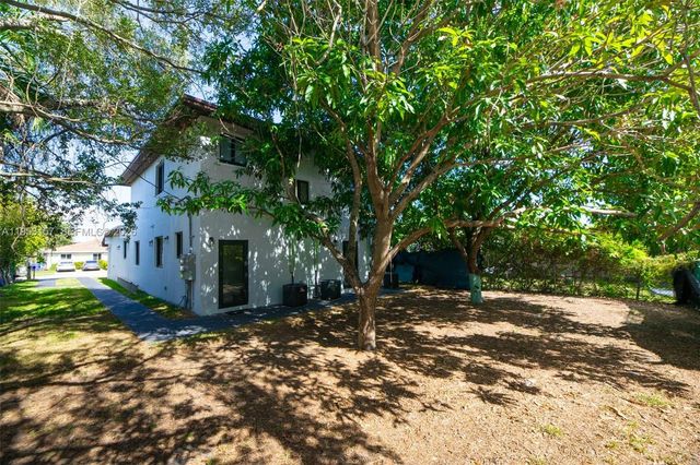 742 NW 70th St 2, Miami, FL 33150