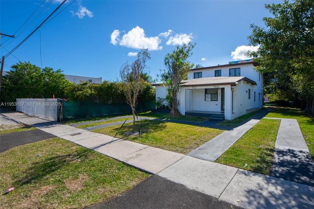 742 NW 70th St 2, Miami, FL 33150
