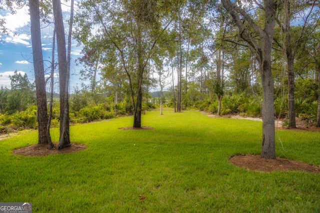 87 Lighthouse Way, Woodbine, GA 31569