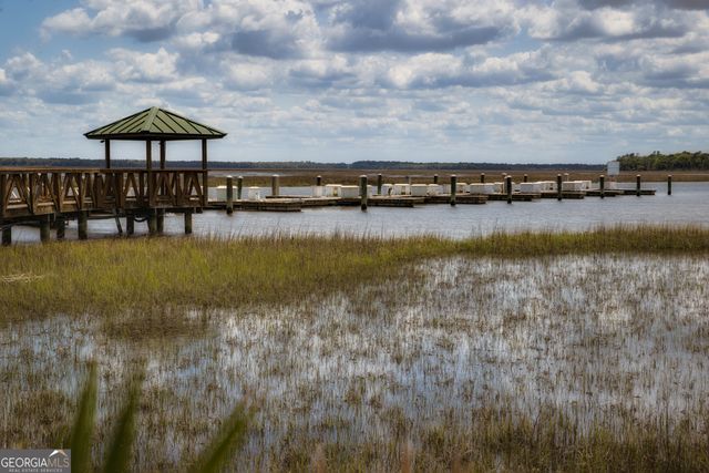 87 Lighthouse Way, Woodbine, GA 31569