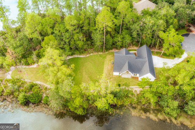 87 Lighthouse Way, Woodbine, GA 31569