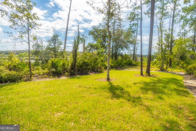 87 Lighthouse Way, Woodbine, GA 31569