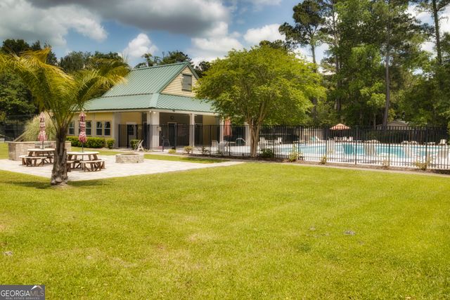 87 Lighthouse Way, Woodbine, GA 31569