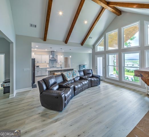 87 Lighthouse Way, Woodbine, GA 31569