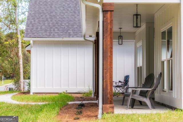 87 Lighthouse Way, Woodbine, GA 31569