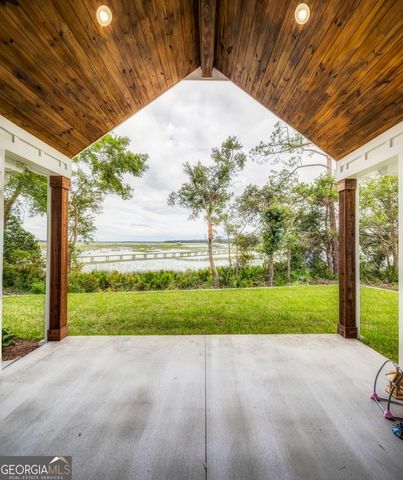 87 Lighthouse Way, Woodbine, GA 31569