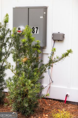 87 Lighthouse Way, Woodbine, GA 31569