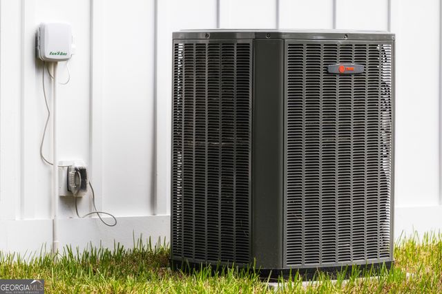 87 Lighthouse Way, Woodbine, GA 31569