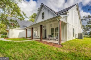 87 Lighthouse Way, Woodbine, GA 31569