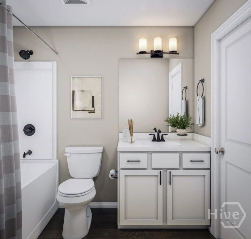 Image 13 of property listing at 227 Haisley Run, Guyton, GA 31312